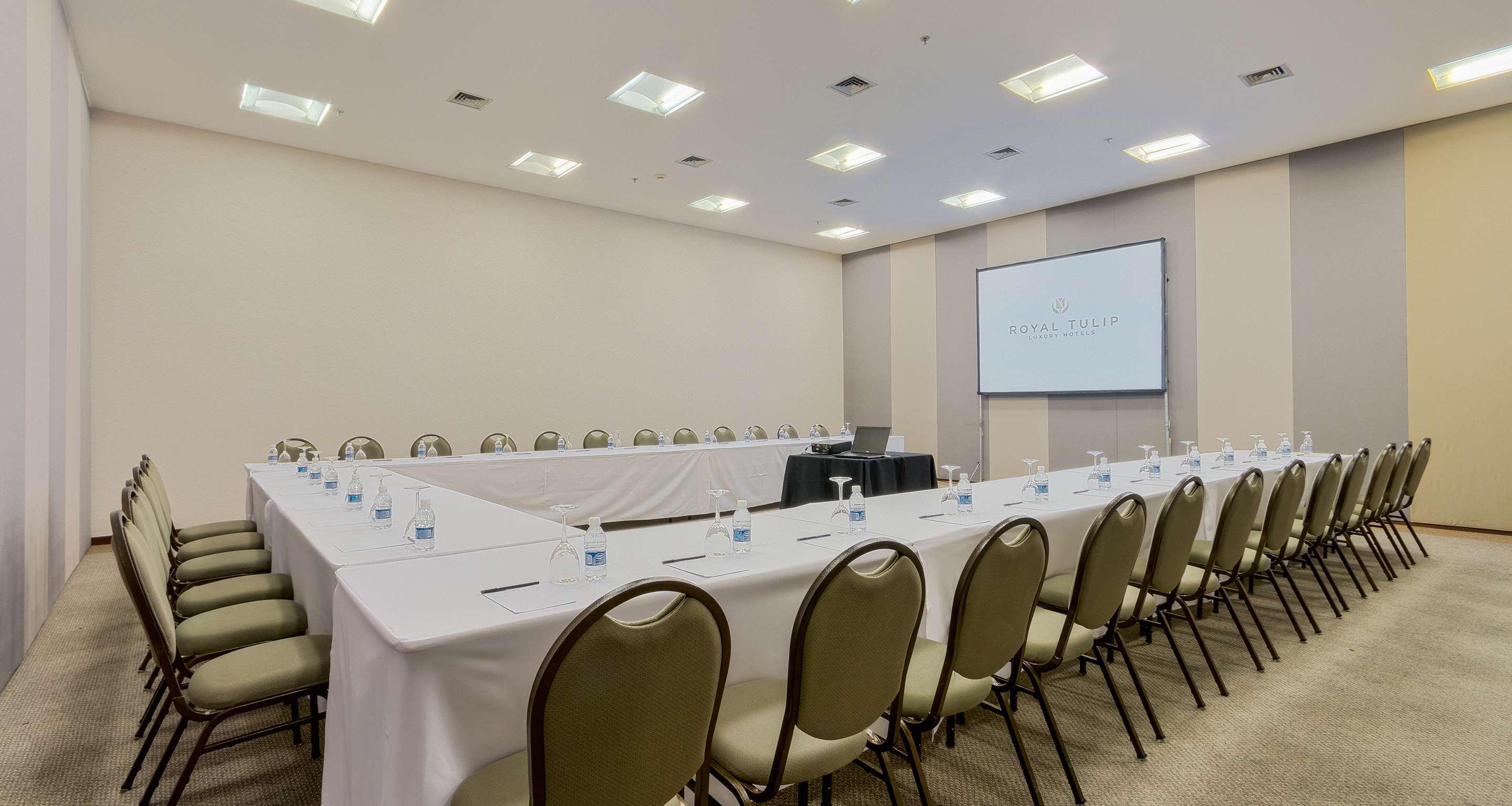 Royal Tulip Alvorada 5* Brasília